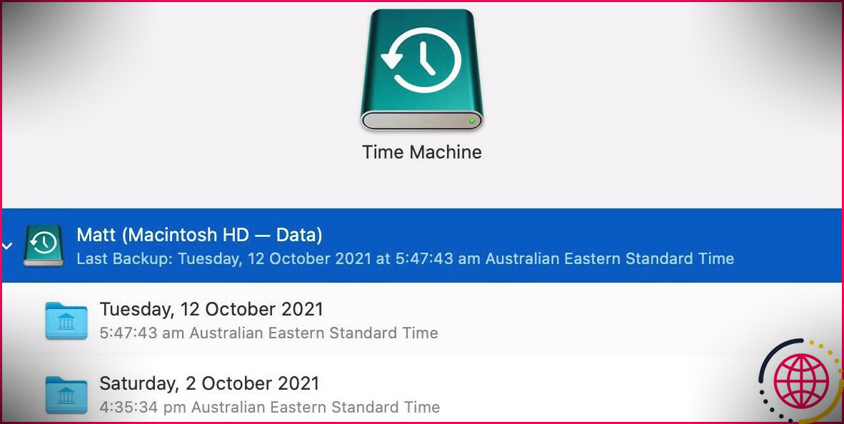 L'assistant de migration macOS sélectionne l'écran de sauvegarde et de date Time Machine.
