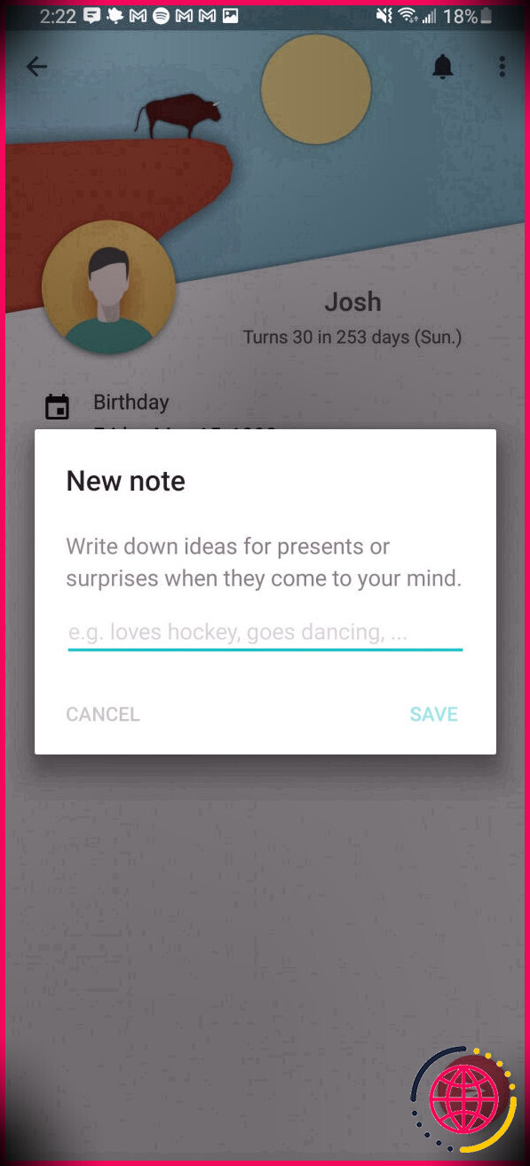 application d'anniversaires ajoutant une note au-dessus d'une entrée