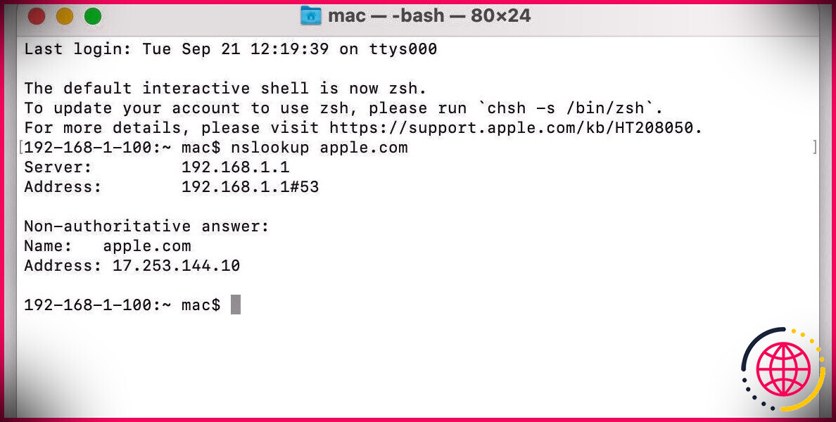 Fenêtre de terminal avec la commande nslookup terminée.