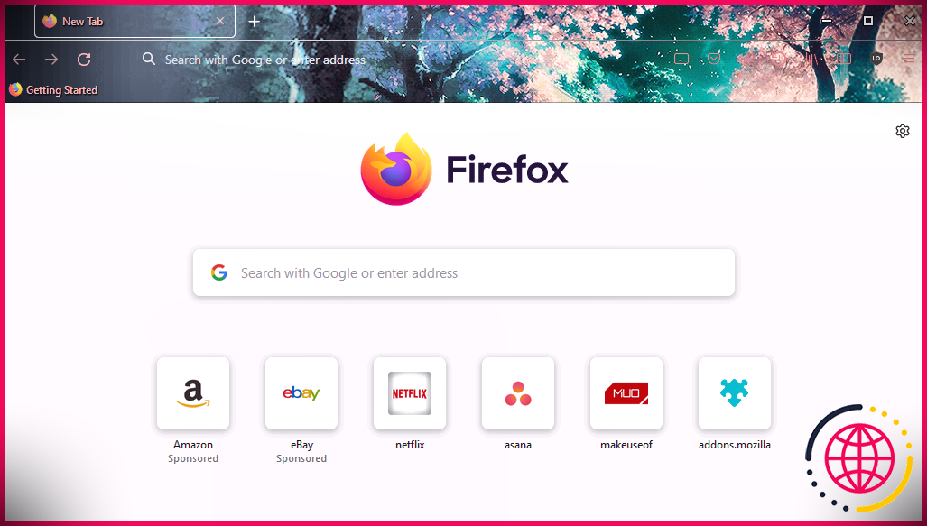 Une capture d'écran de Mozilla Firefox avec le thème Sakura activé
