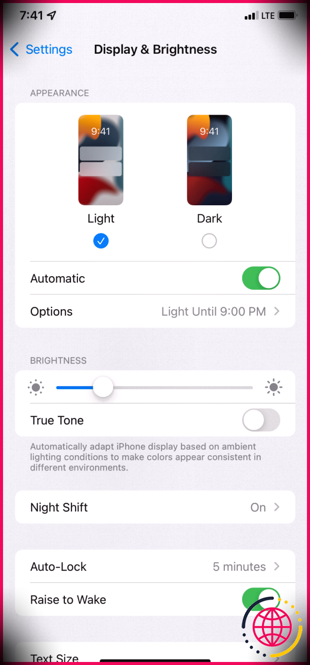 Paramètres d'affichage et de luminosité sur iPhone