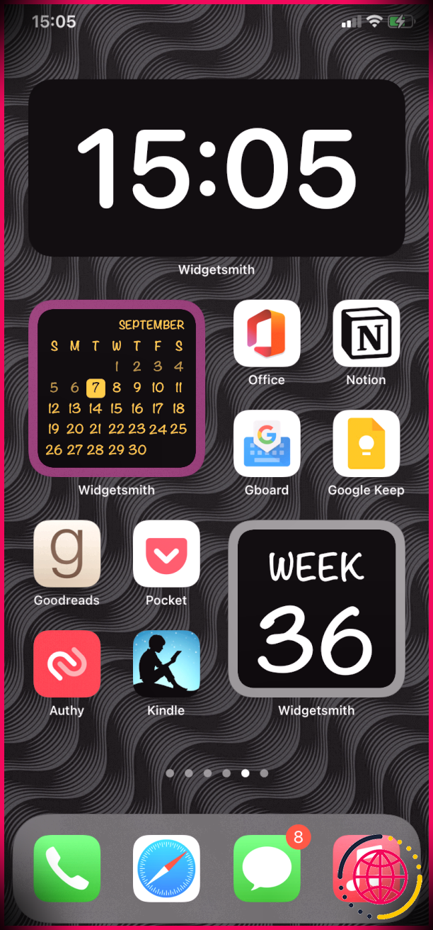 Écran d'accueil iOS avec widgets personnalisés