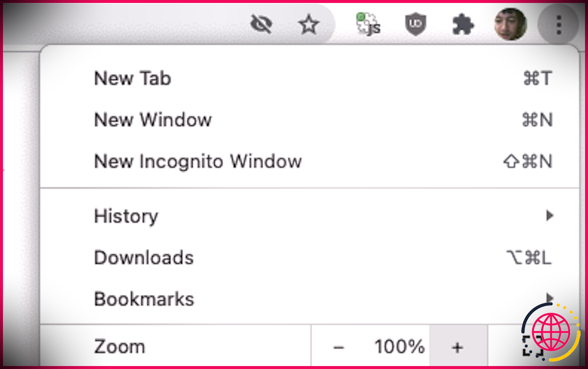 Une capture d'écran du menu Chrome avec l'option Zoom en surbrillance