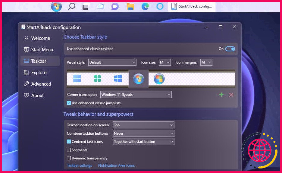Une barre des tâches en haut dans Windows 11