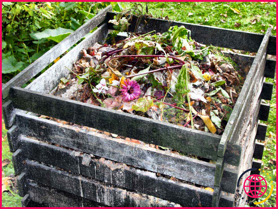 Comment faire du compost avec des mauvaises herbes ?
