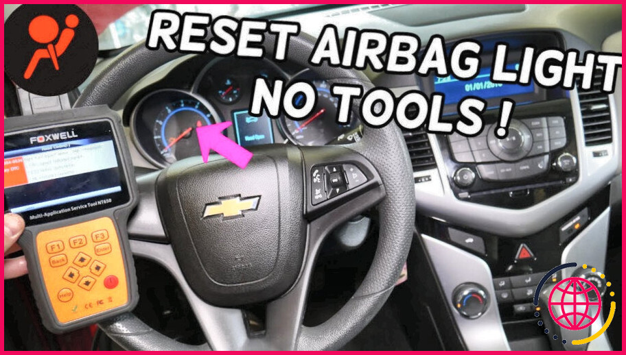 Comment réinitialiser le voyant d'airbag sur une chevy ?
