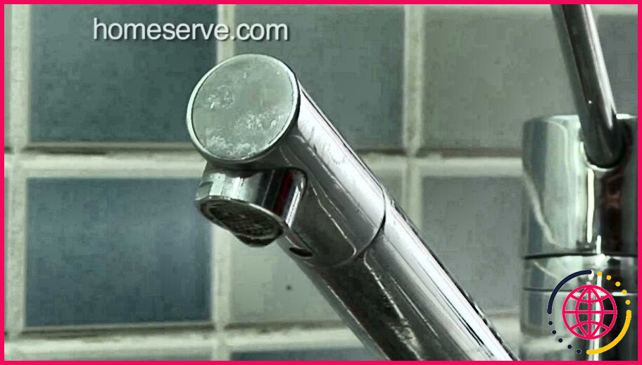 Comment réparer un robinet en céramique ?