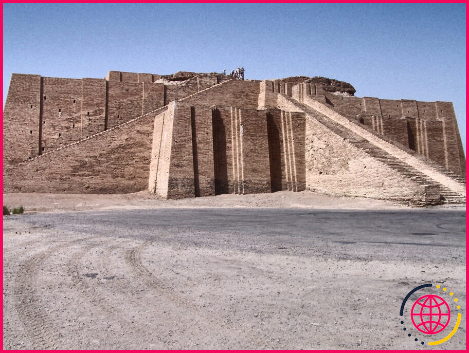 Qu'est-ce qu'un temple de ziggourat ?
