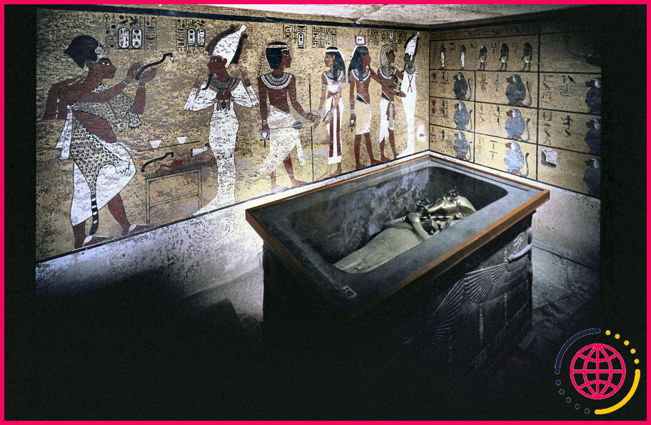 Qu'y avait-il dans un sarcophage ?
