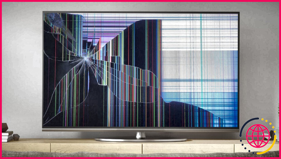 Peut-on réparer un téléviseur à écran plat qui a été touché ?
