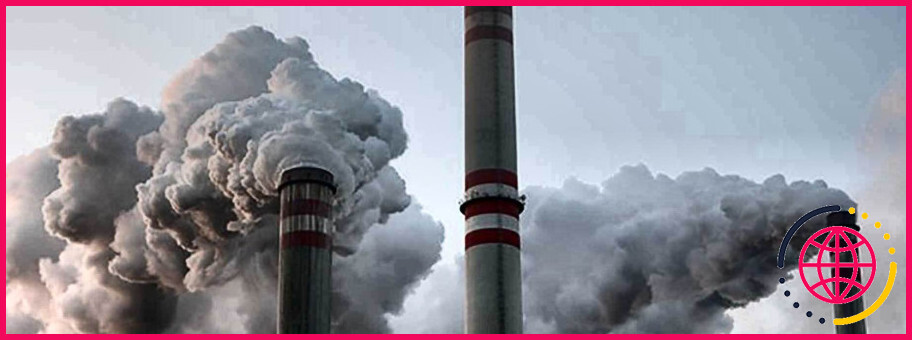 Comment les combustibles fossiles provoquent-ils la pollution de l'air ?